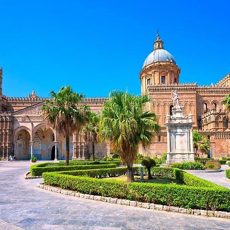 B&B Le Stanze Di Aurora Palermo Eksteriør billede