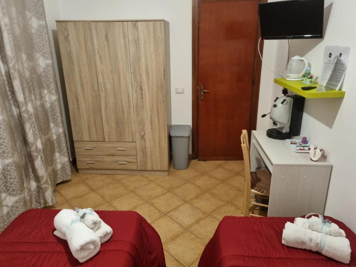 B&B Le Stanze Di Aurora Palermo Eksteriør billede