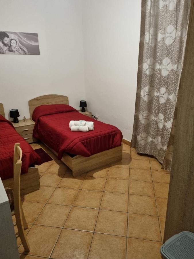 B&B Le Stanze Di Aurora Palermo Eksteriør billede
