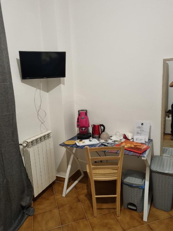 B&B Le Stanze Di Aurora Palermo Eksteriør billede